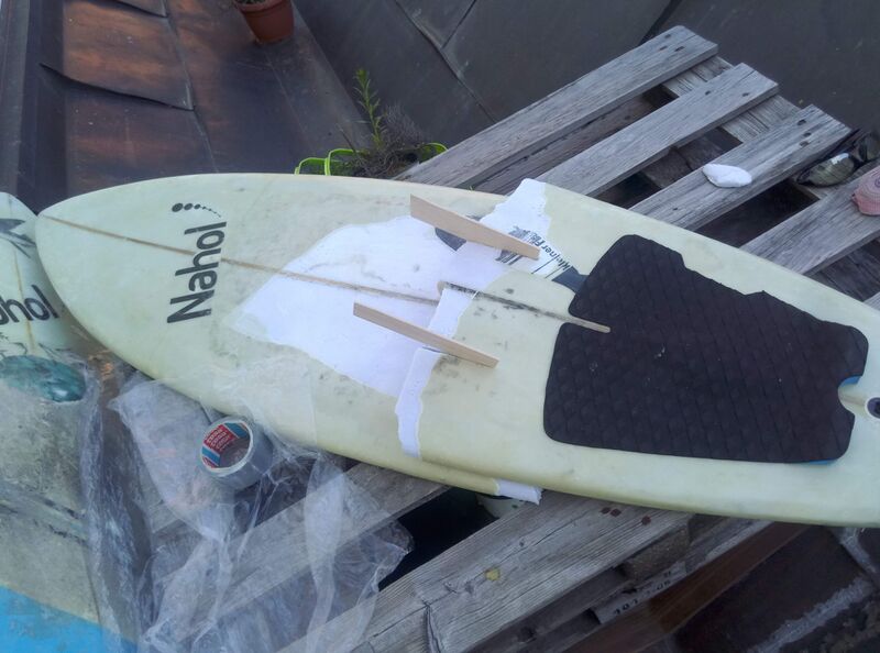 Datei:Surfboard rep. 4.jpg