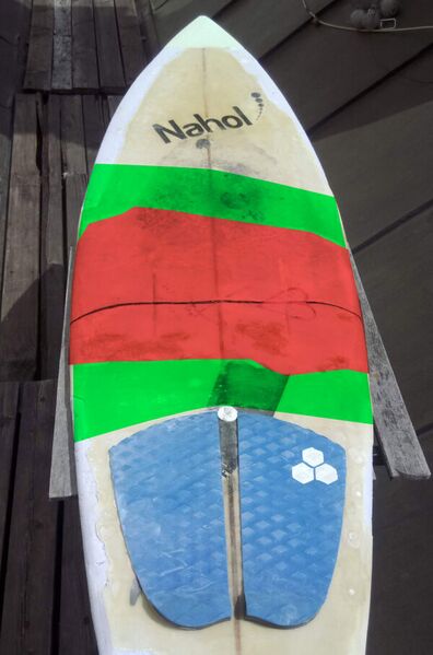 Datei:Surfboard rep. 6.jpg